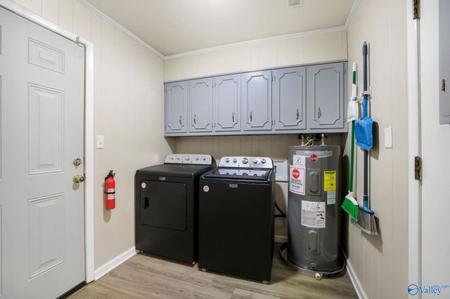 1312 SW Cloverdale Avenue, Decatur, AL 35601