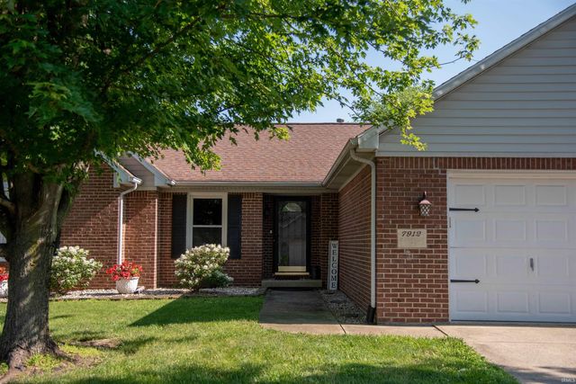 7912 W Kennedy Parkway, Yorktown, IN 47396