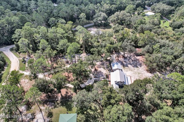 107 DINKLA Lane, Palatka, FL 32177