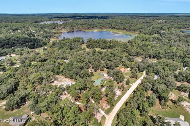 107 DINKLA Lane, Palatka, FL 32177