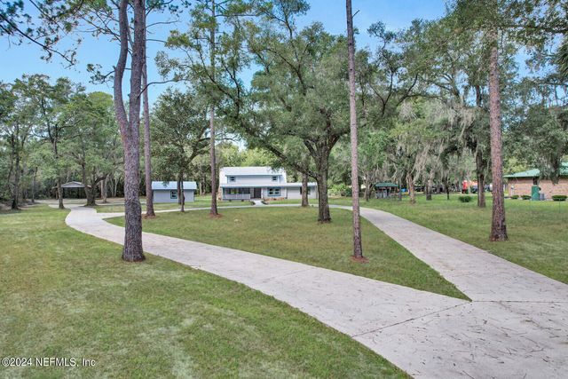 107 DINKLA Lane, Palatka, FL 32177