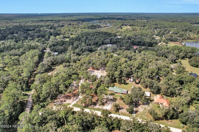 107 DINKLA Lane, Palatka, FL 32177