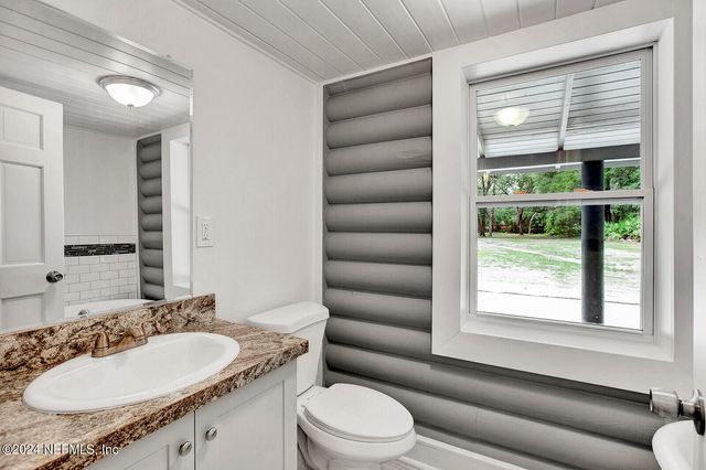107 DINKLA Lane, Palatka, FL 32177
