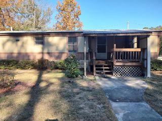 1506 Princes Trace Circle, Summerton, SC 29148