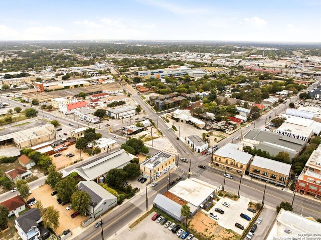 1501 S FLORES ST, San Antonio, TX 78204