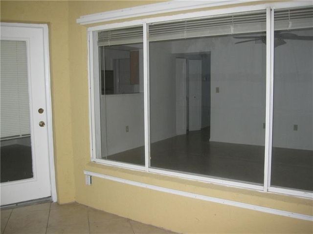 2647 NW 33rd Street 2305, Oakland Park, FL 33309