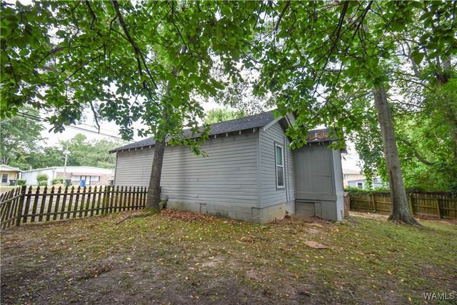 3425 LOOP, Tuscaloosa, AL 35404
