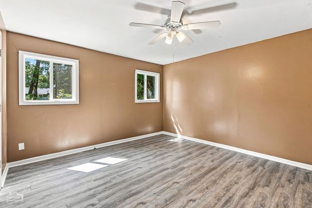 4515 Willow Lane, Mchenry, IL 60050