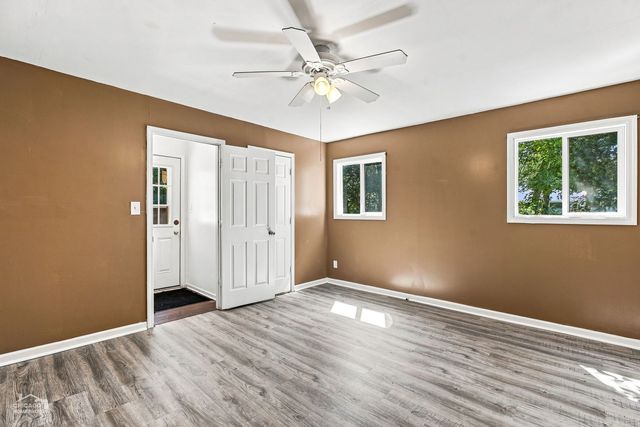 4515 Willow Lane, Mchenry, IL 60050
