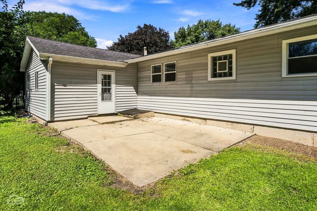 4515 Willow Lane, Mchenry, IL 60050