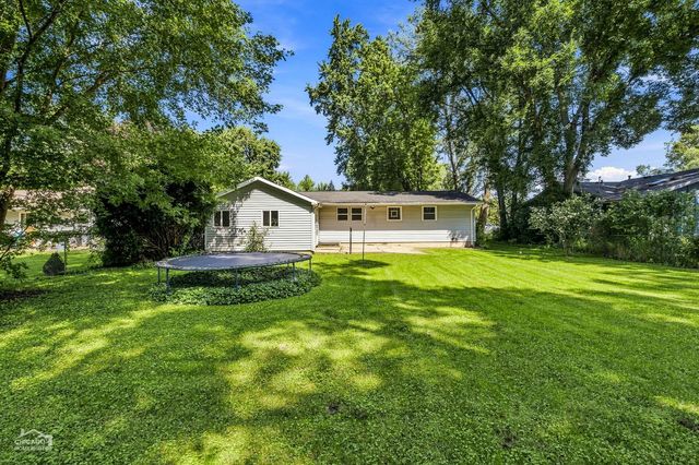4515 Willow Lane, Mchenry, IL 60050