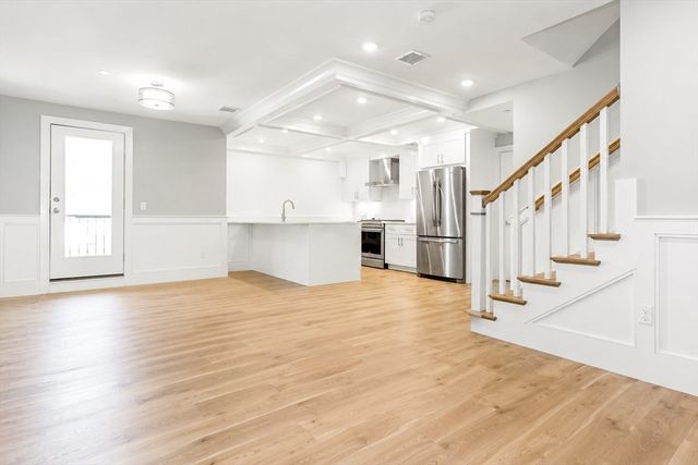 261-263 Washington Street 3, Somerville, MA 02143