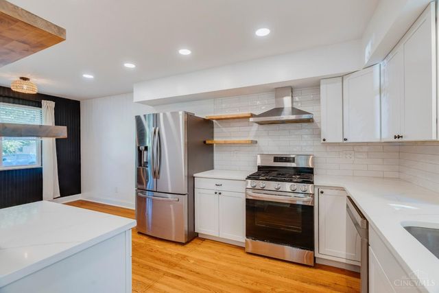 2549 Moundview Drive, Norwood, OH 45212