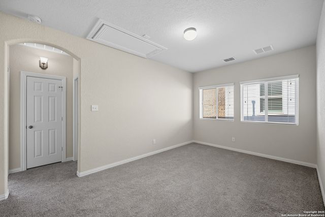 1903 Roaring, San Antonio, TX 78260