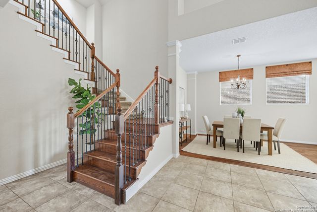 1903 Roaring, San Antonio, TX 78260