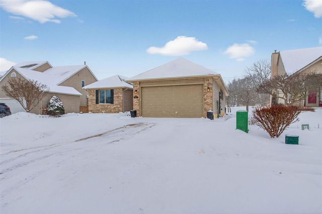 767 Berkshire Drive, Saline, MI 48176