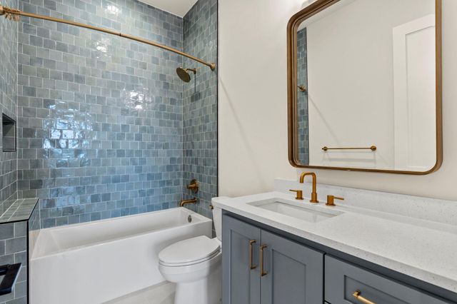1149 Canyon Crossing View, Dripping Springs, TX 78620