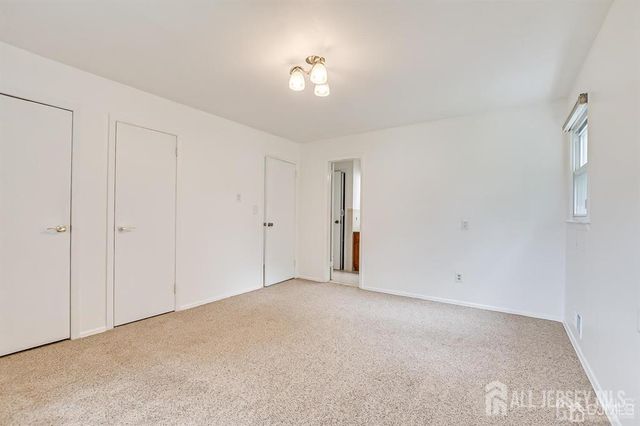 559 Wood Avenue, Edison, NJ 08820