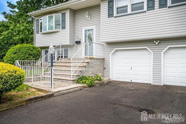 559 Wood Avenue, Edison, NJ 08820