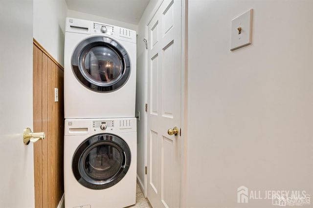 559 Wood Avenue, Edison, NJ 08820