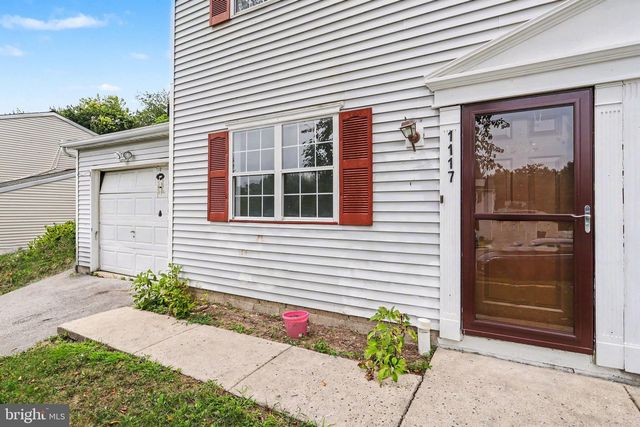 1117 CLOVERTON DR, Columbia, PA 17512