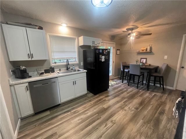 506 Oak Street, Clarksville, AR 72830