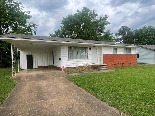 506 Oak Street, Clarksville, AR 72830