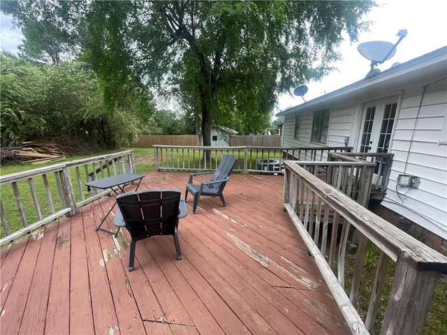 506 Oak Street, Clarksville, AR 72830