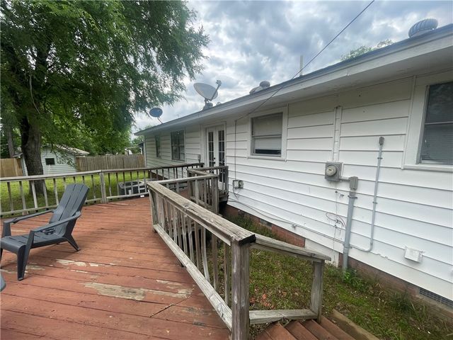 506 Oak Street, Clarksville, AR 72830