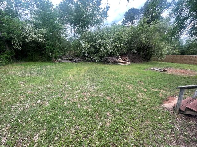 506 Oak Street, Clarksville, AR 72830