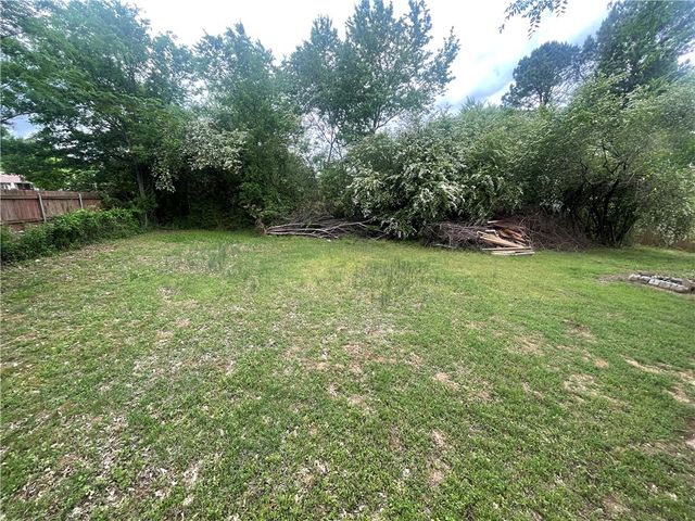 506 Oak Street, Clarksville, AR 72830