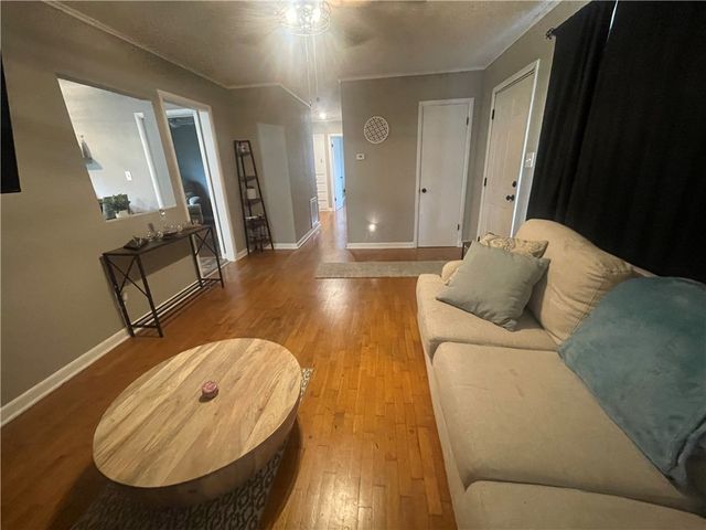 506 Oak Street, Clarksville, AR 72830