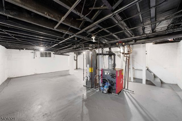 536 Spruce Ave, Garwood Boro, NJ 07027