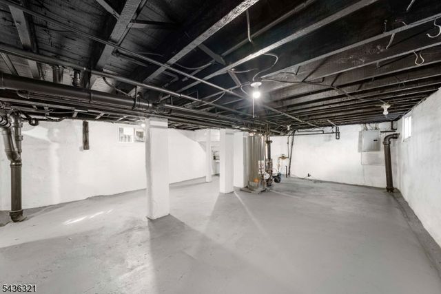 536 Spruce Ave, Garwood Boro, NJ 07027