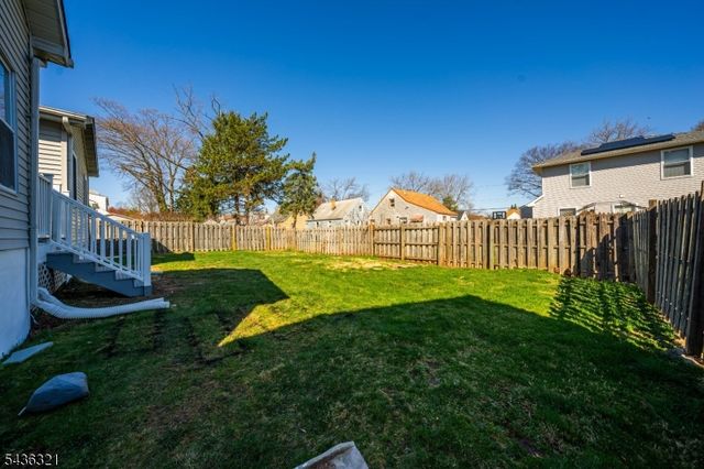 536 Spruce Ave, Garwood Boro, NJ 07027