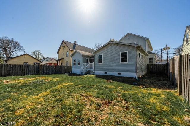 536 Spruce Ave, Garwood Boro, NJ 07027