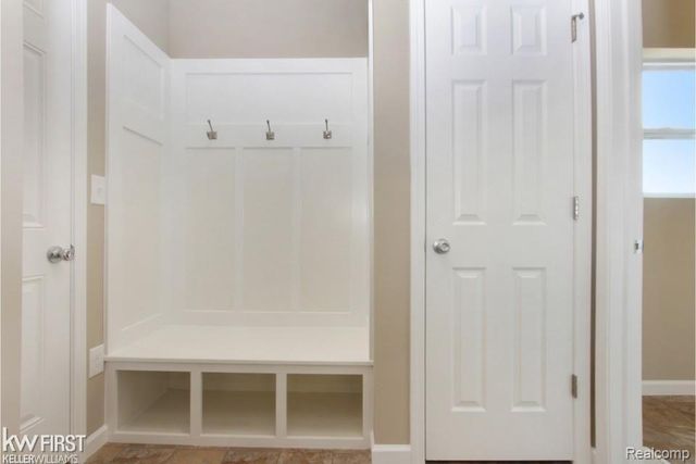 16518 Bedington Drive, Fenton Twp, MI 48451