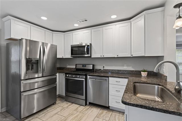 5604 State CT, Virginia Beach, VA 23455
