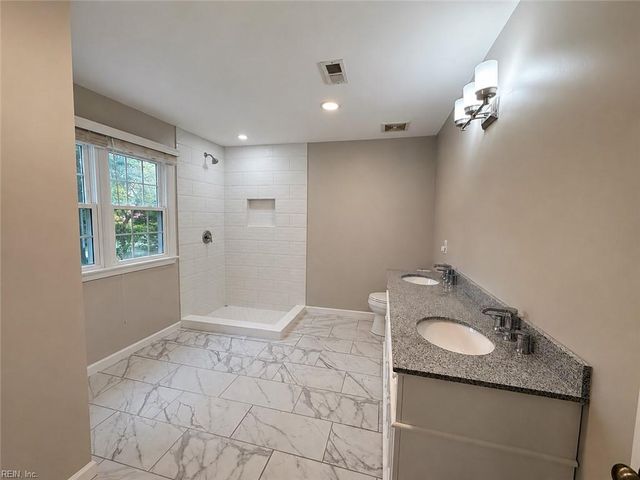 5604 State CT, Virginia Beach, VA 23455