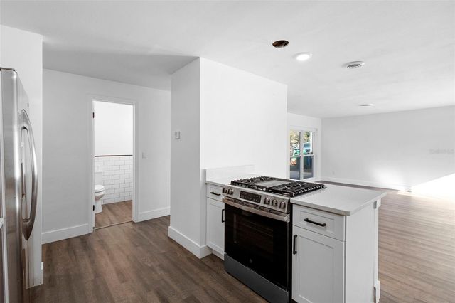 55 S FAIRFAX AVENUE, Winter Springs, FL 32708