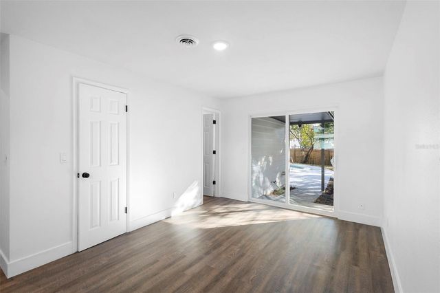 55 S FAIRFAX AVENUE, Winter Springs, FL 32708