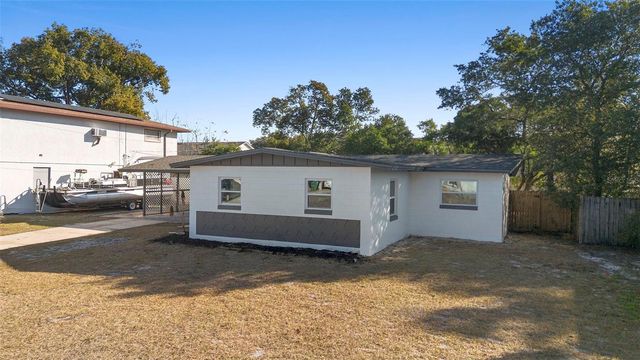 55 S FAIRFAX AVENUE, Winter Springs, FL 32708