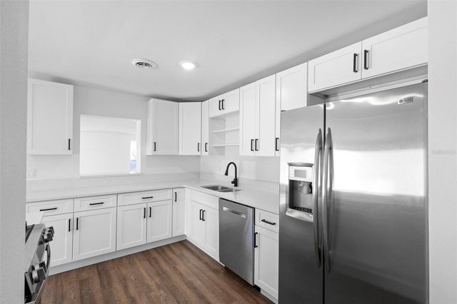 55 S FAIRFAX AVENUE, Winter Springs, FL 32708