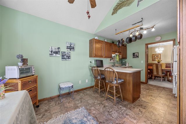 4545 Westchester Drive NE C, Cedar Rapids, IA 52402