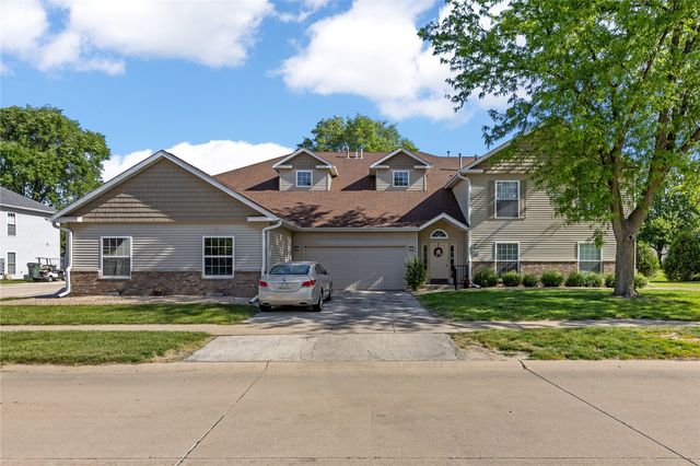 4545 Westchester Drive NE C, Cedar Rapids, IA 52402