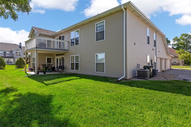 4545 Westchester Drive NE C, Cedar Rapids, IA 52402