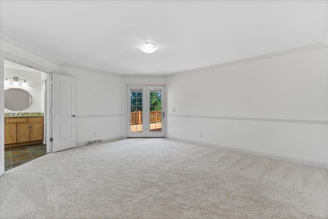 N37W22910 Wyndemere DRIVE, Pewaukee, WI 53072