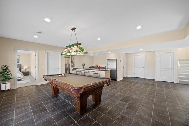 N37W22910 Wyndemere DRIVE, Pewaukee, WI 53072