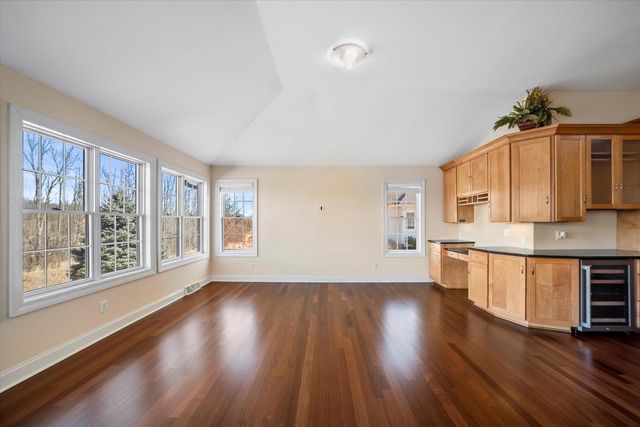 N37W22910 Wyndemere DRIVE, Pewaukee, WI 53072