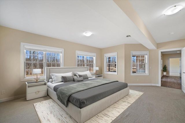 N37W22910 Wyndemere DRIVE, Pewaukee, WI 53072